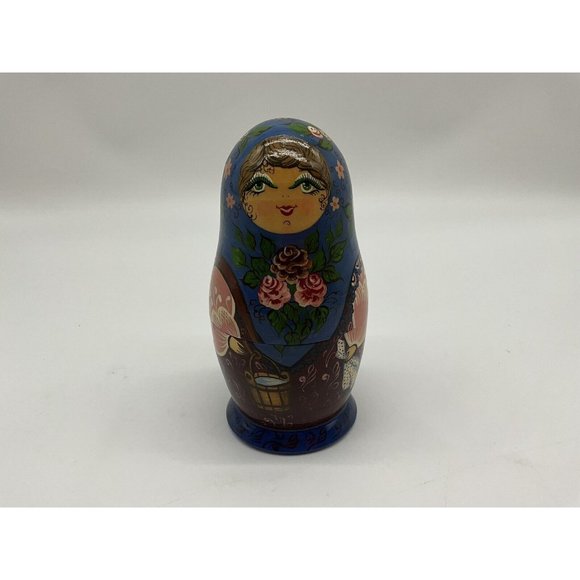 Russian Handpainted Wooden Nesting Dolls - Set of 5 - Tallest is 6" Dated 1992 - Picture 8 of 16